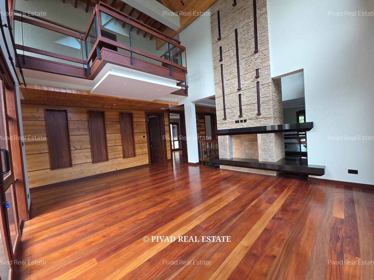 4 Bed House with En Suite in Runda - 12