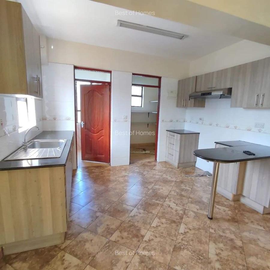 1 Bed Apartment with En Suite in Kilimani - 2