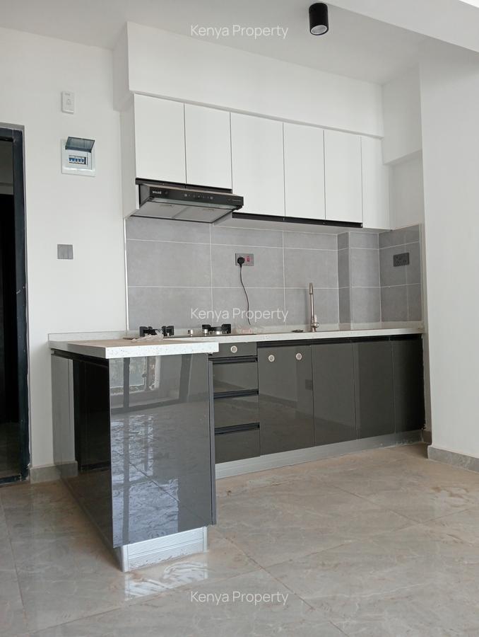 1 Bed Apartment with Swimming Pool in Valley Arcade - 14