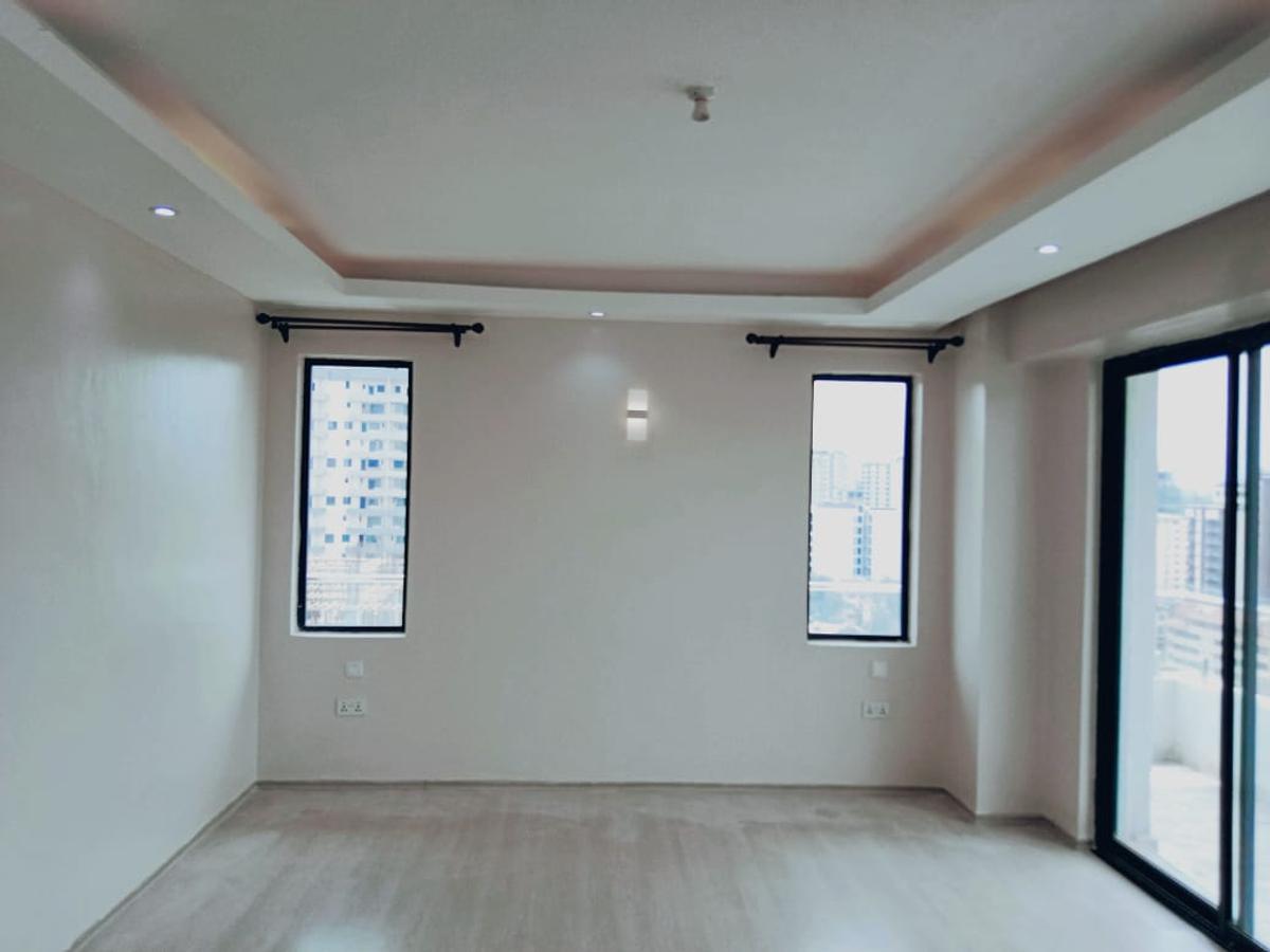 5 Bed Apartment with Backup Generator in Parklands - 8