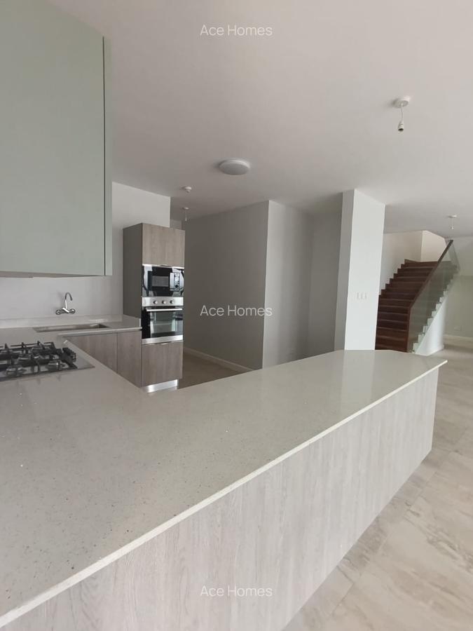 4 Bed Apartment with En Suite in Kileleshwa - 4