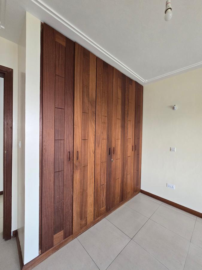 3 Bed Apartment with En Suite in Nyali Area - 16