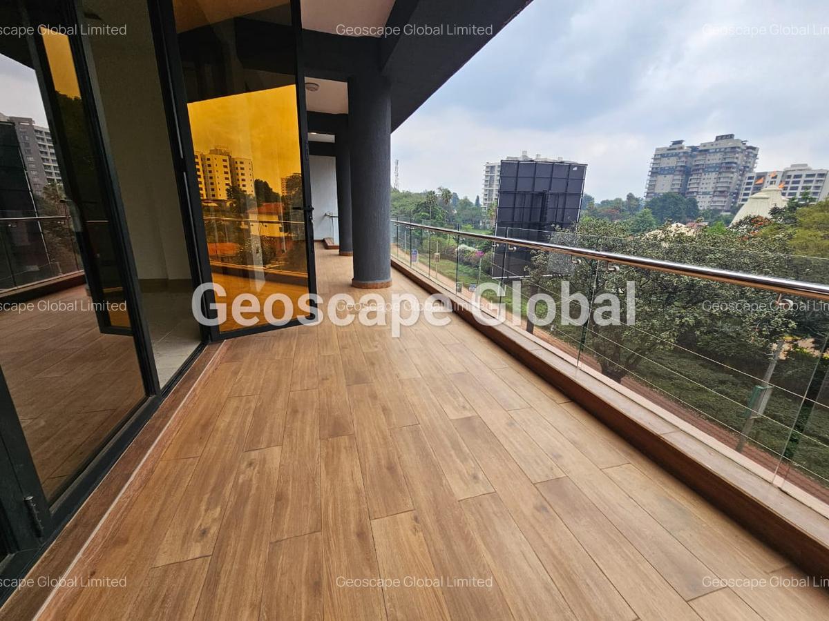 4 Bed Apartment with En Suite in Westlands Area - 3