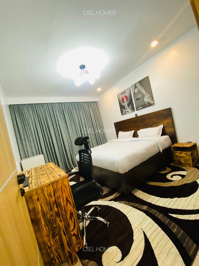 Serviced 1 Bed Apartment with En Suite at Wood Avenue - 12