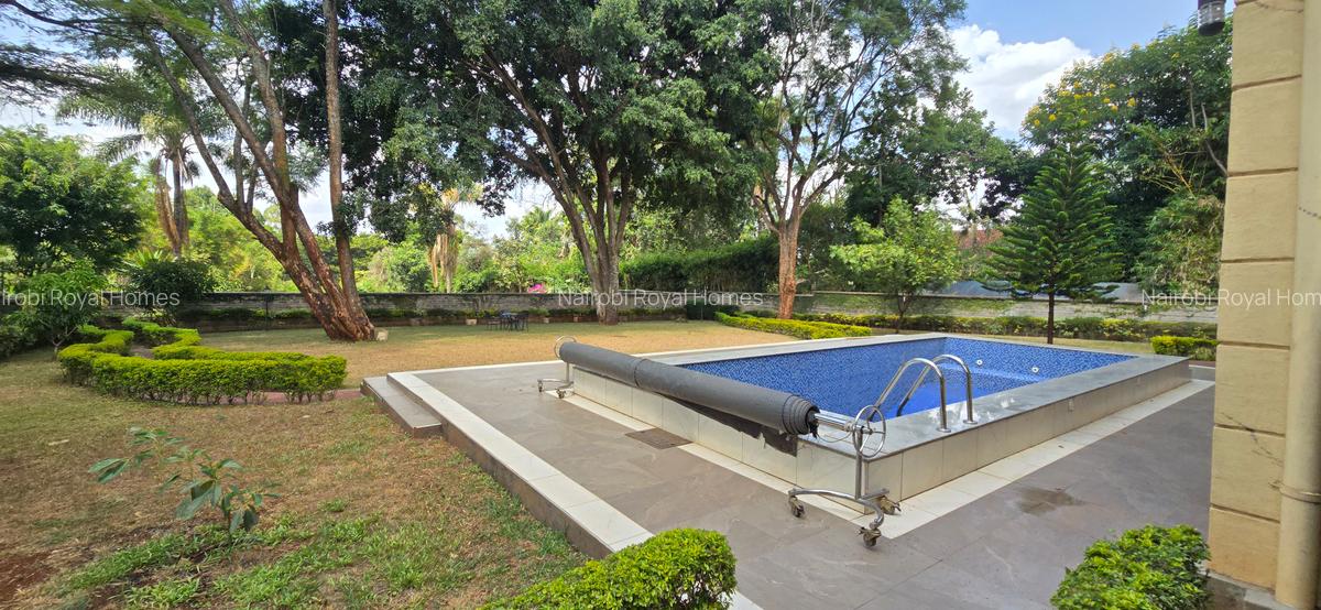 5 Bed House with En Suite at Whispers Avenue - 4