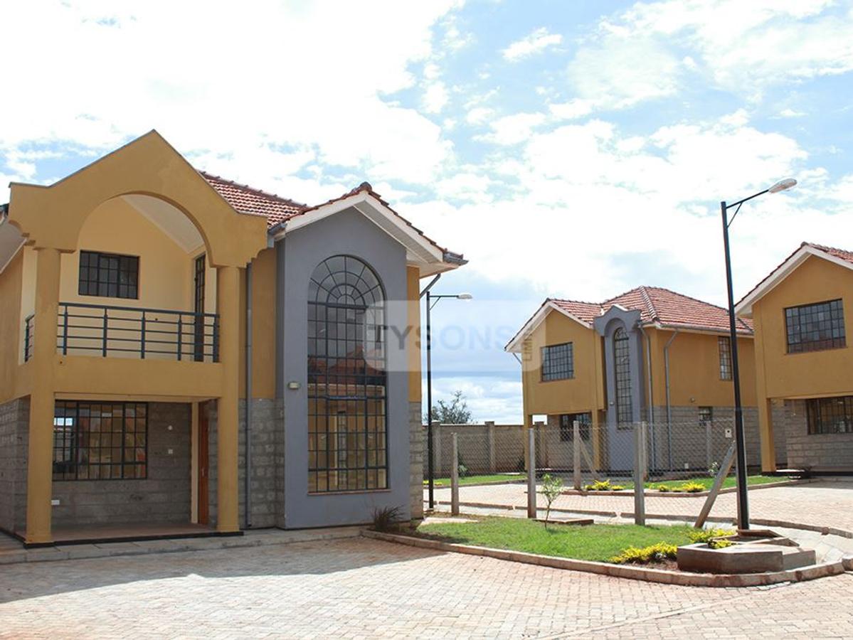 3 Bed House with En Suite in Kitengela - 1