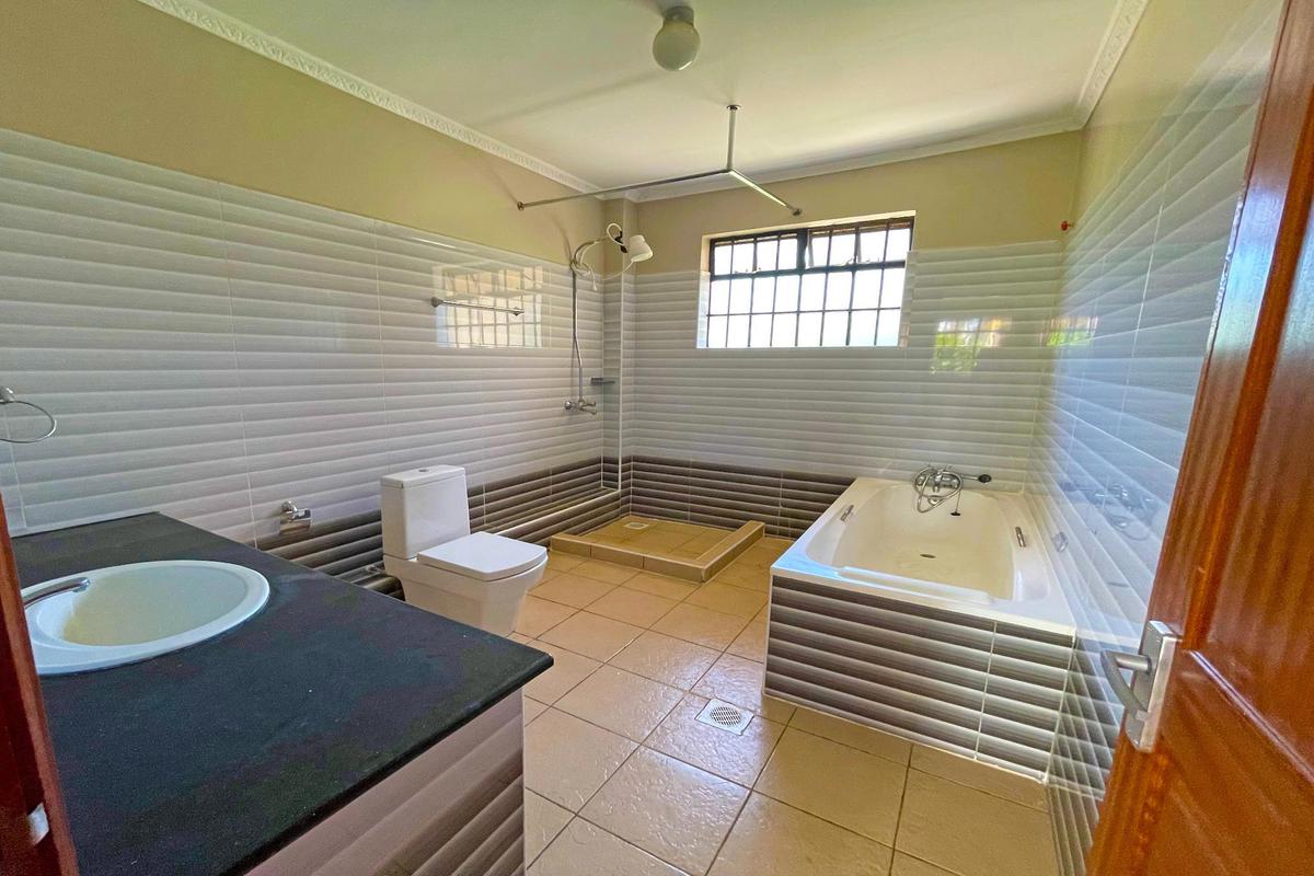 4 Bed Townhouse at Kitisuru - 14