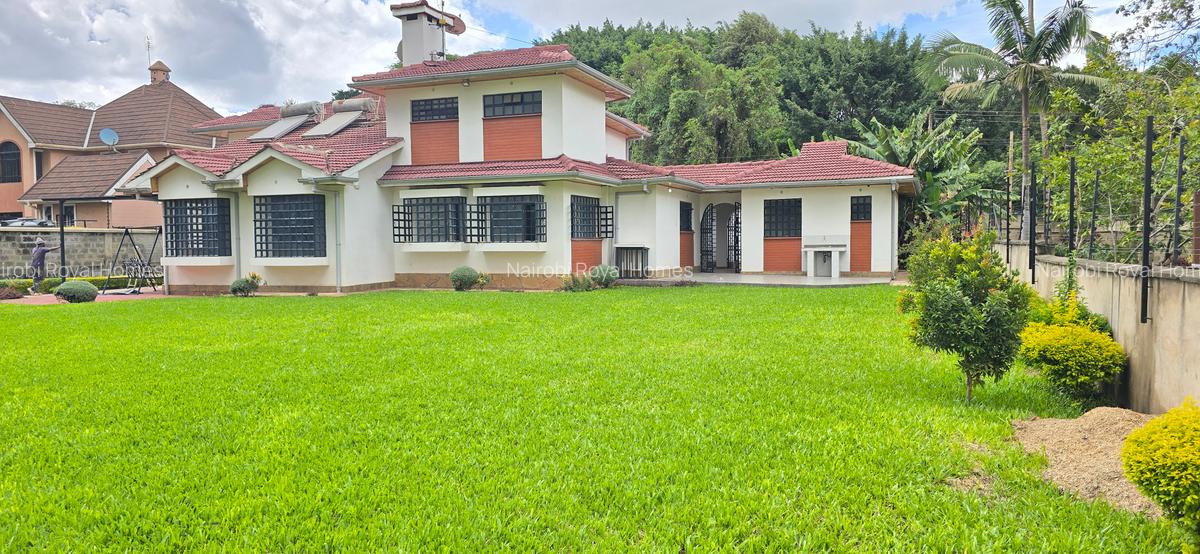 4 Bed Townhouse with En Suite at Lavington Green - 2