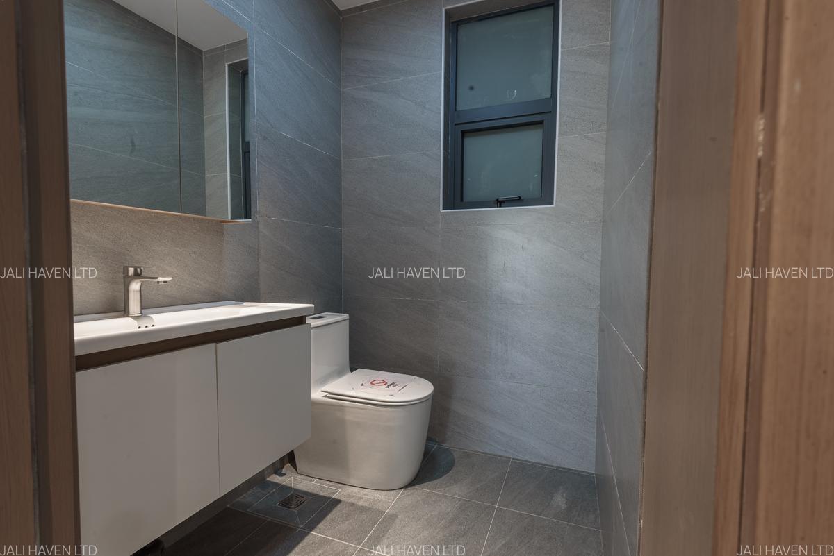 2 Bed Apartment with En Suite in Westlands Area - 8