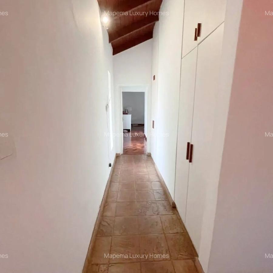 3 Bed House with En Suite at Gigiri - 9