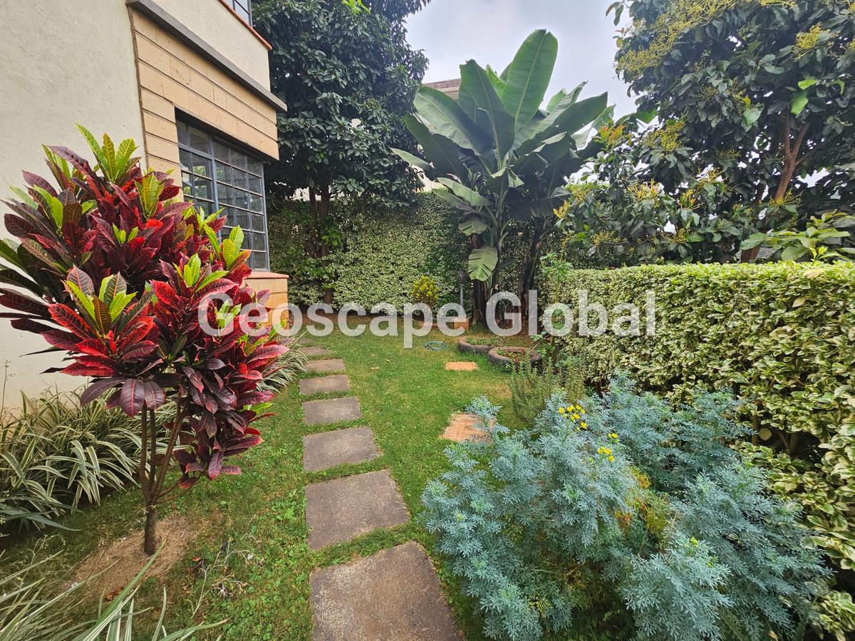 5 Bed House with En Suite in Kitisuru - 2