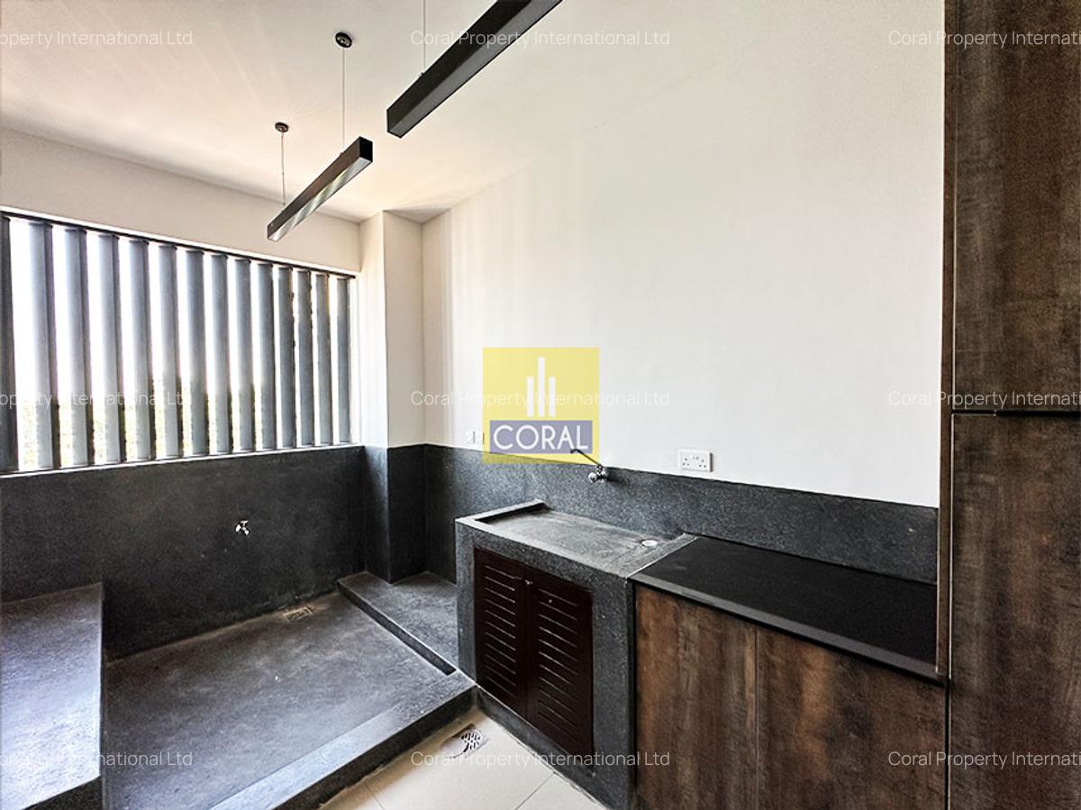 5 Bed Apartment with Swimming Pool in Westlands Area - 16