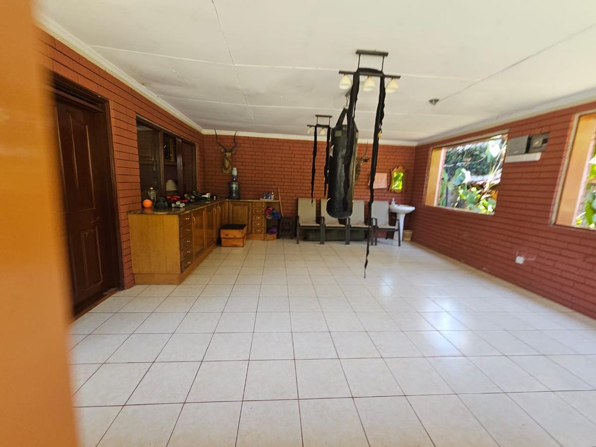 Furnished 2 Bed Apartment with En Suite in Runda - 19