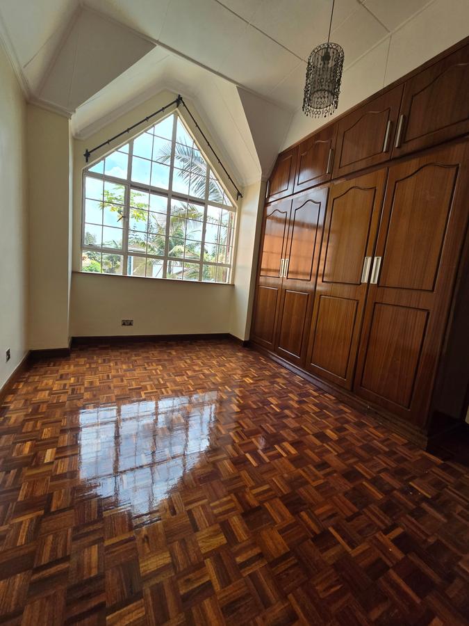 3 Bed Apartment with En Suite at Eliud Mathu - 20