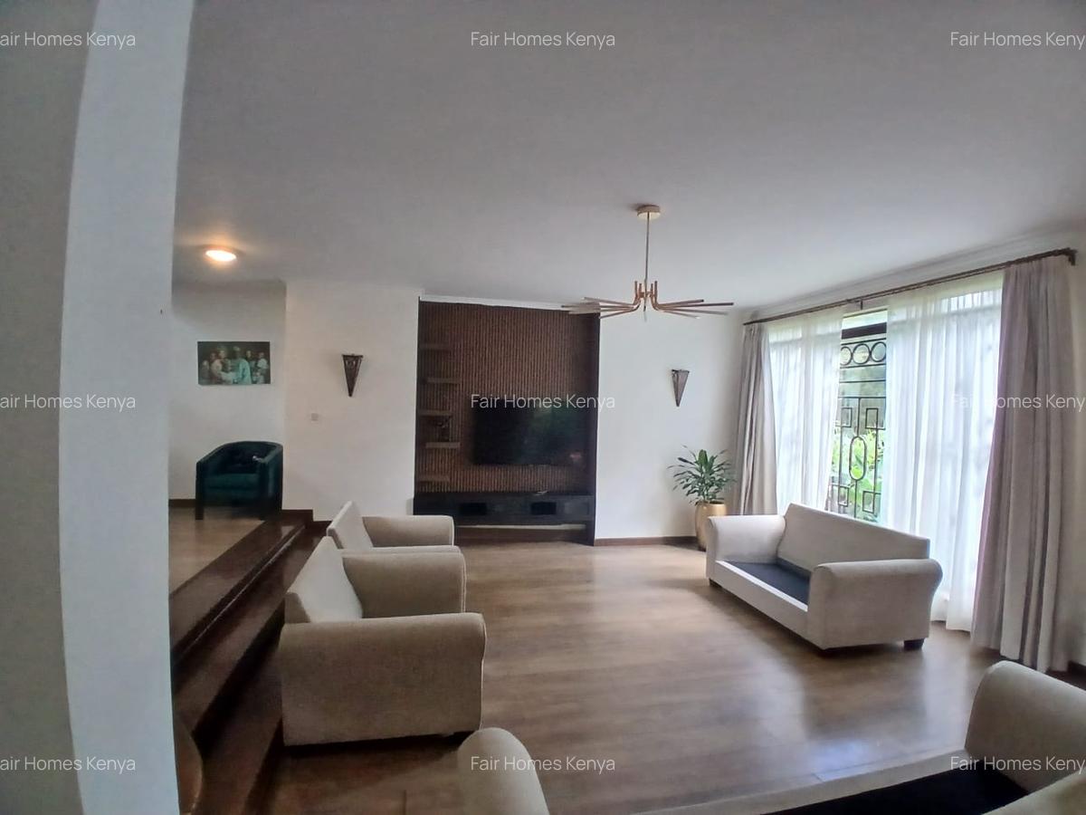5 Bed Townhouse with En Suite at Lavington Mall - 18