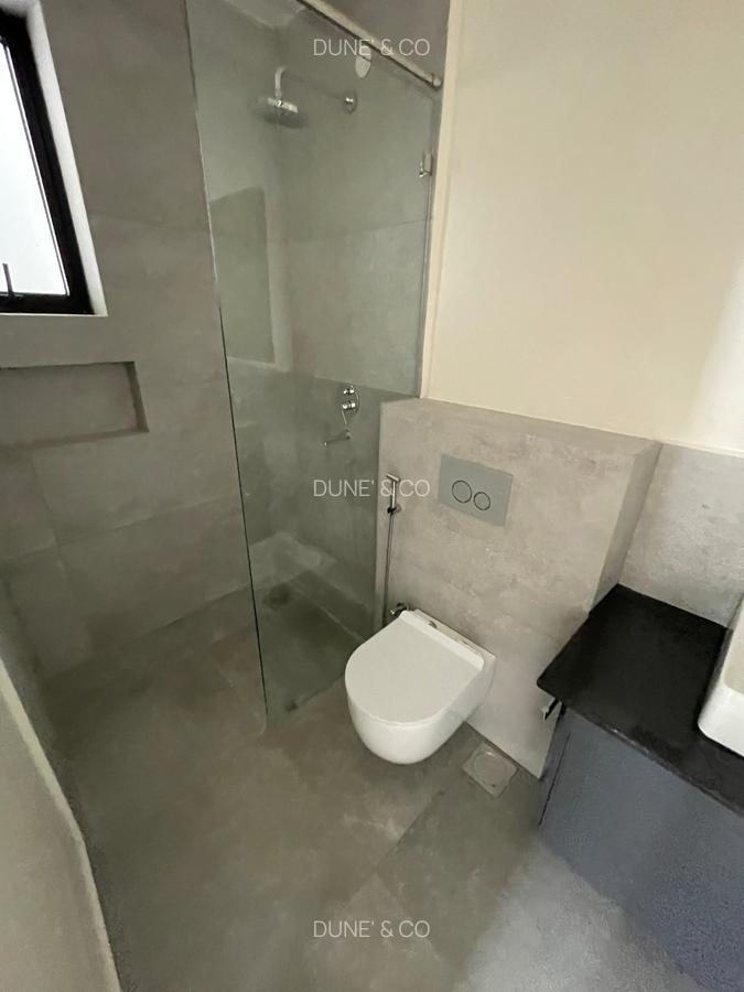 4 Bed Apartment with En Suite in Westlands Area - 17