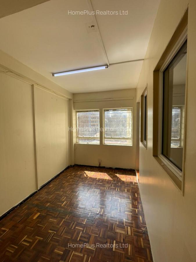 218 ft² Office with Service Charge Included at Opposite Jeevanjee Gardens - 6
