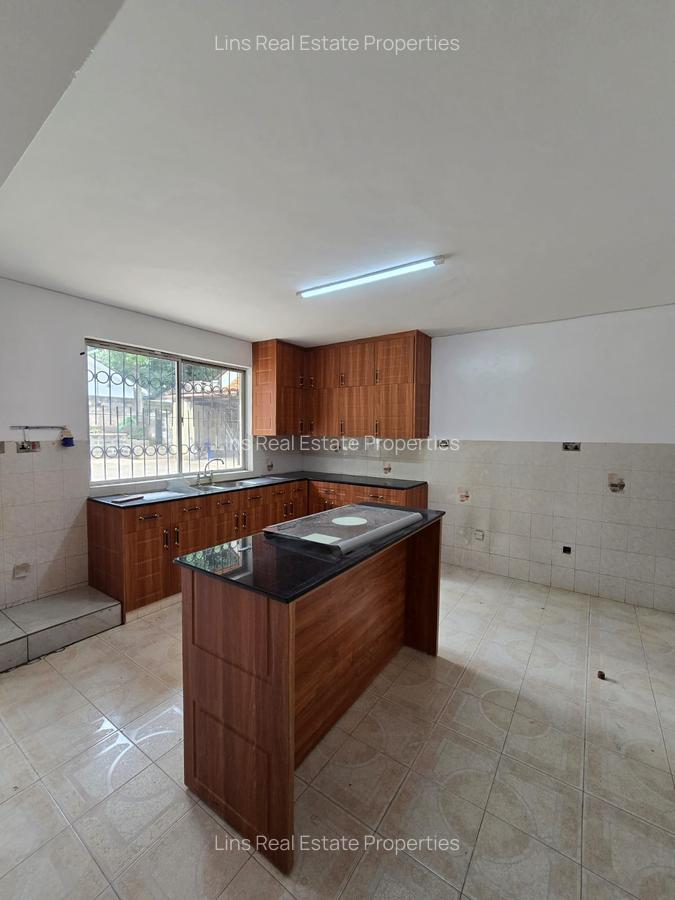 4 Bed House with En Suite in Kitisuru - 6