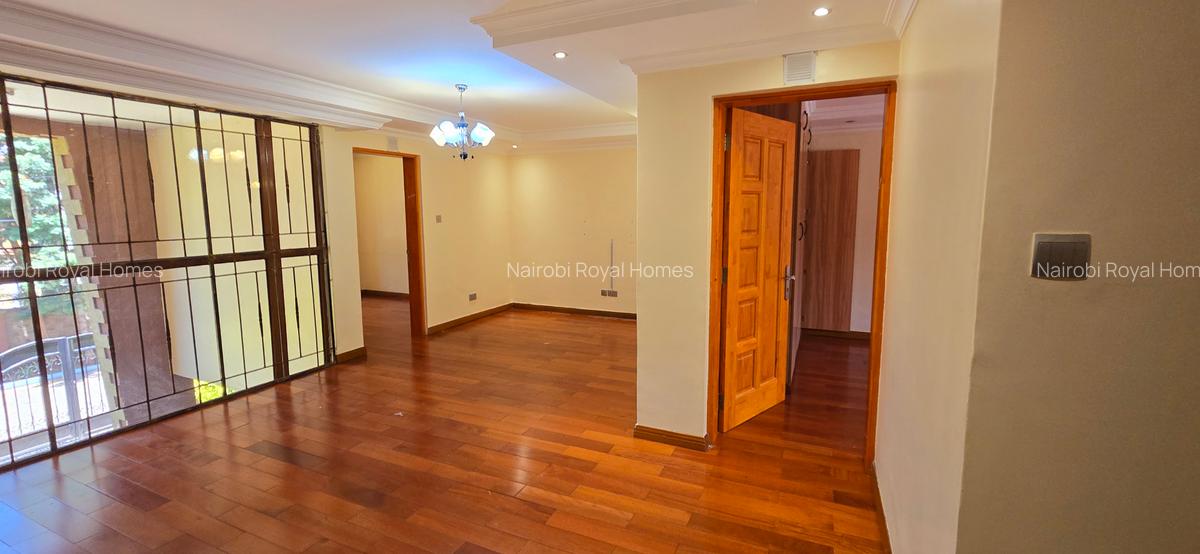 5 Bed Townhouse with En Suite at Lavington Green - 18