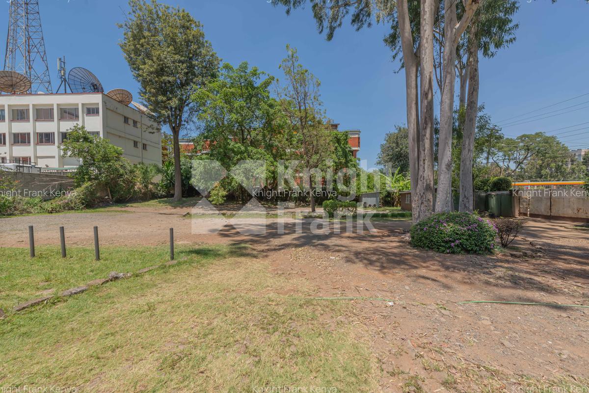 0.5 ac Residential Land at Off Dennis Pritt Road - 4