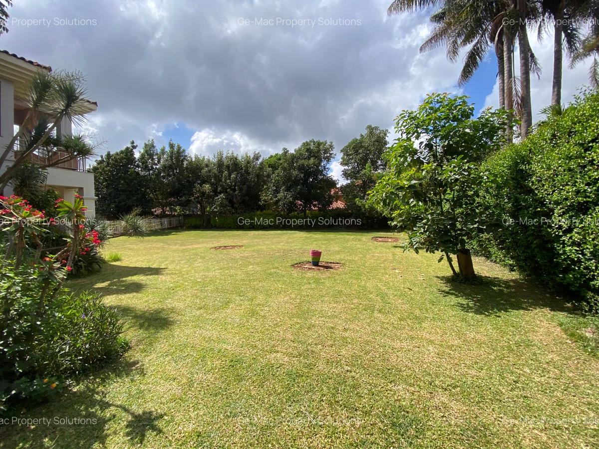 4 Bed House with En Suite in Runda - 4