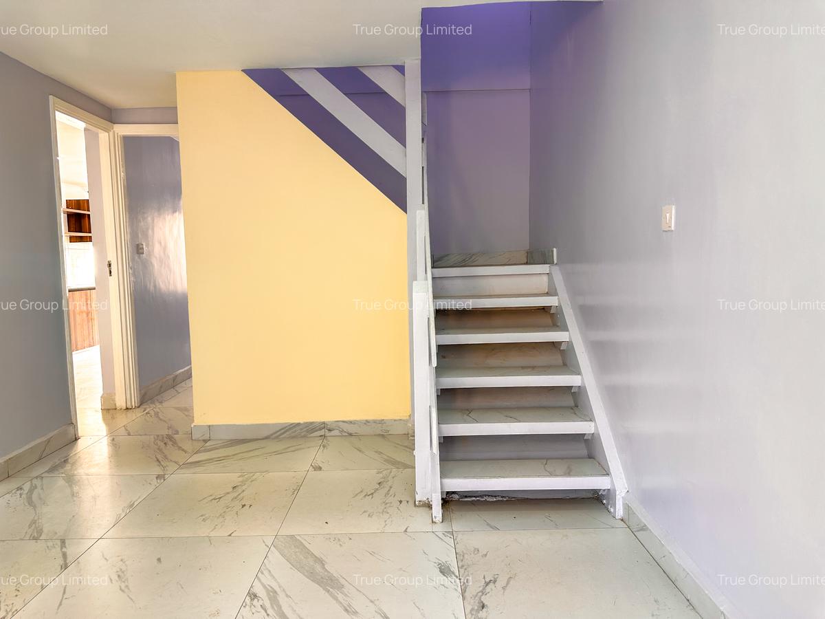 4 Bed Townhouse with En Suite at Phase 1 - 10