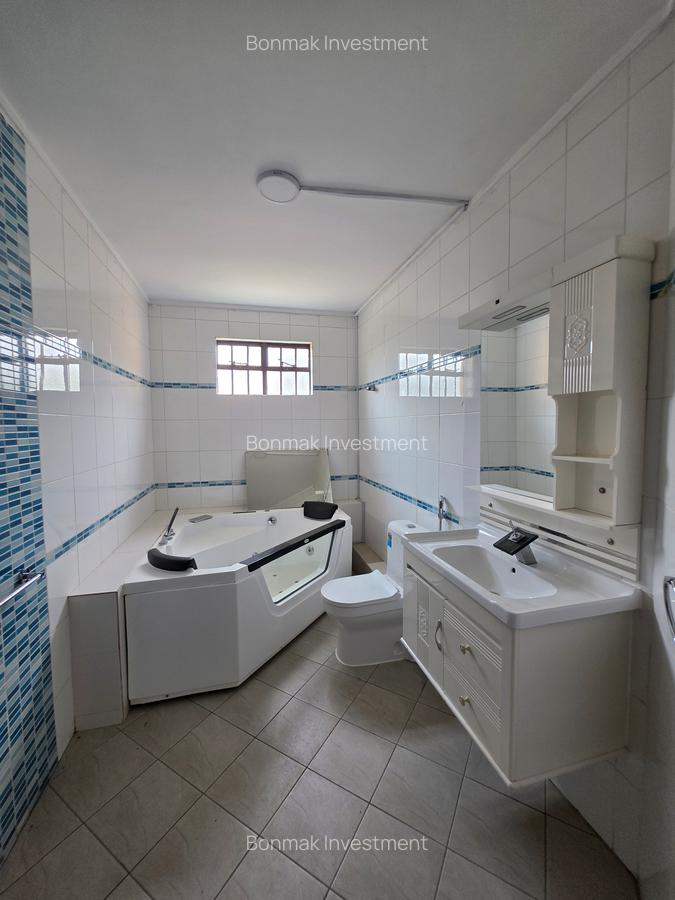 3 Bed Apartment with En Suite at Lavington Green - 17