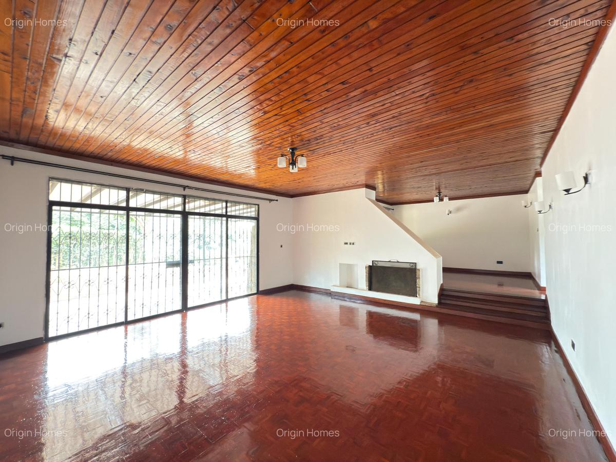 4 Bed House with En Suite at Loresho - 3