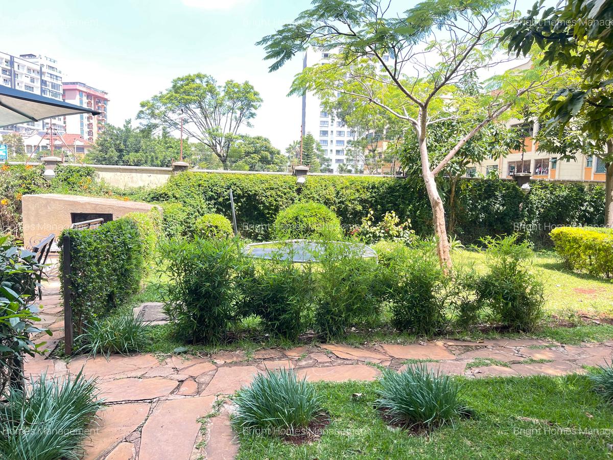 4 Bed Apartment with En Suite in Kilimani - 3