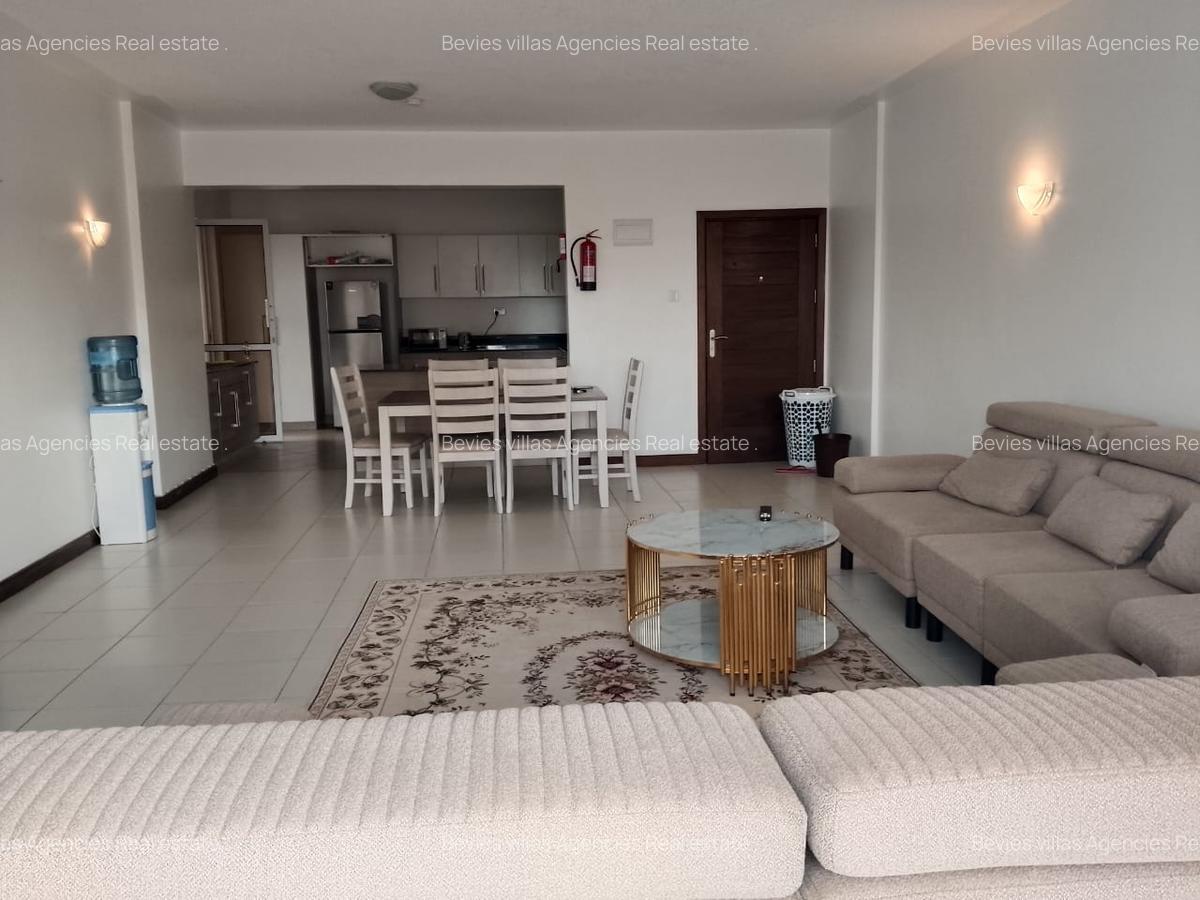 Furnished 2 Bed Apartment with En Suite in Brookside - 14