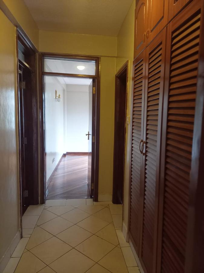 3 Bed Apartment with En Suite in Kileleshwa - 11