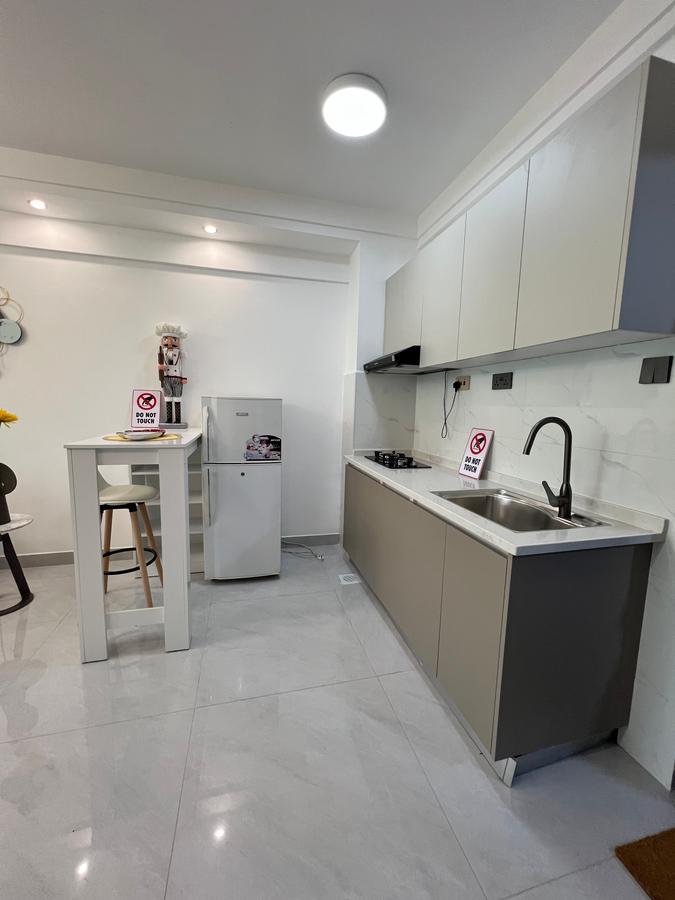 1 Bed Apartment with En Suite in Kilimani - 5