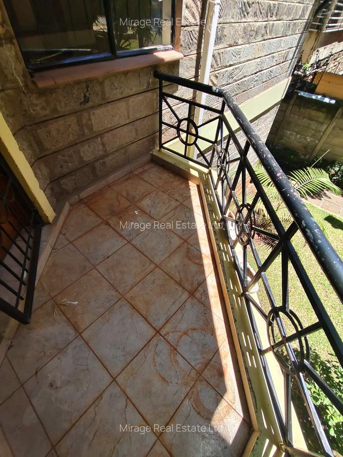 3 Bed Apartment with Swimming Pool in Kilimani - 11