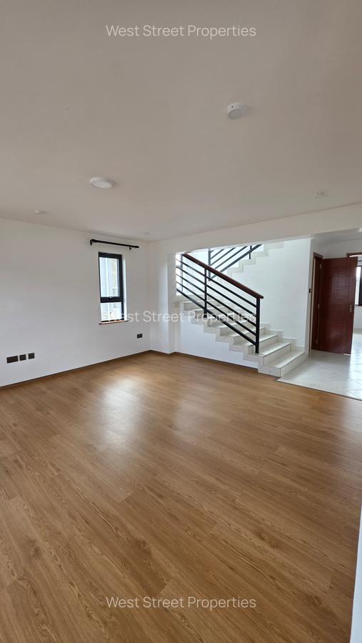 3 Bed Townhouse with En Suite at Arthiriver - 20