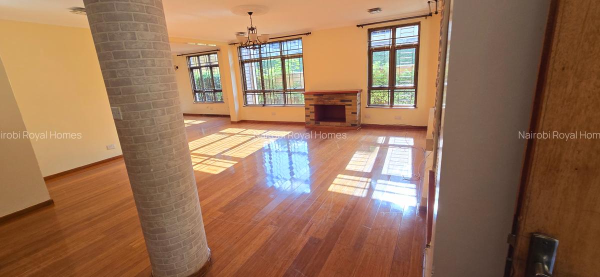 5 Bed Townhouse with En Suite at Lavington Green - 2