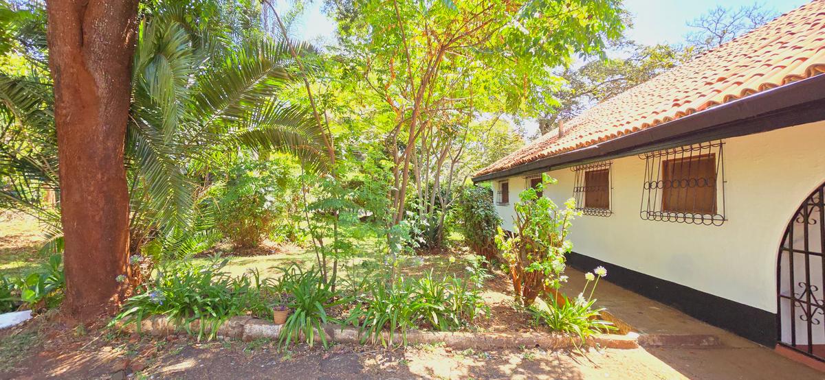 3 Bed House with En Suite at Ruaka Drive - 8