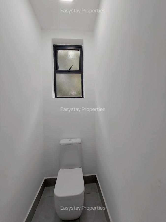 1 Bed House with En Suite in Spring Valley - 6