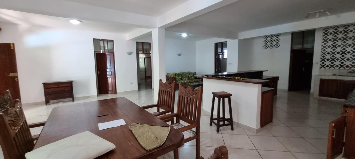 Serviced 3 Bed Apartment with En Suite at La-Marina Mtwapa - 12