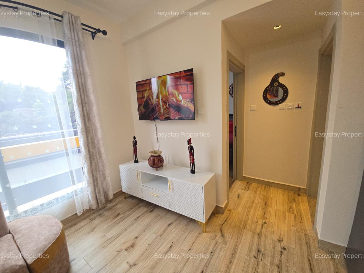 Serviced 1 Bed Apartment with En Suite in Kilimani - 3