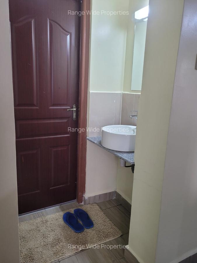 2 Bed Apartment with En Suite at Parklands - 16