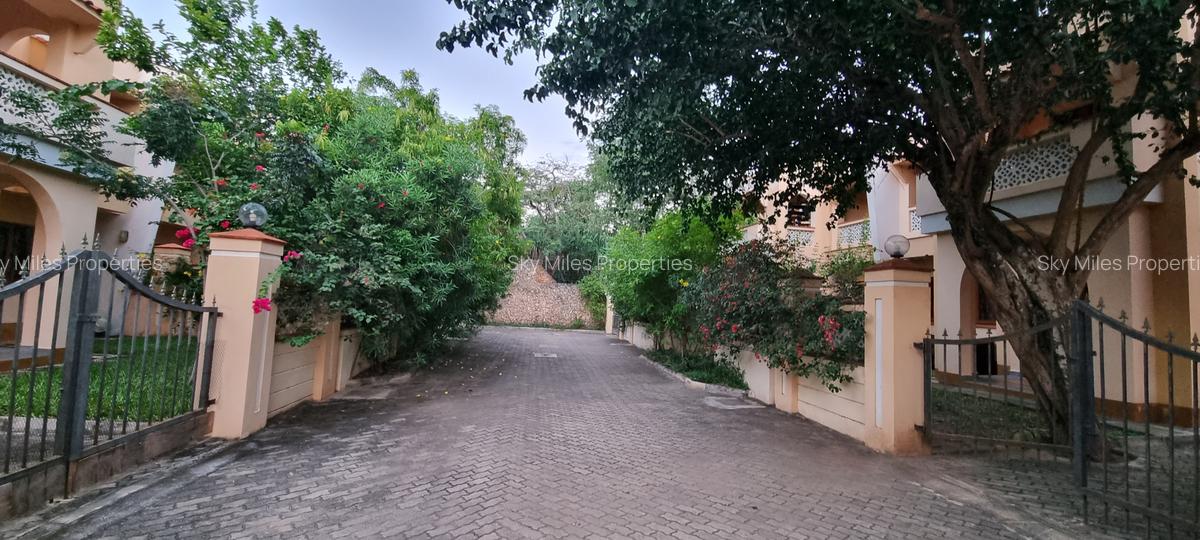 1.2 ac Commercial Property with Service Charge Included at Serena Mombasa - 4