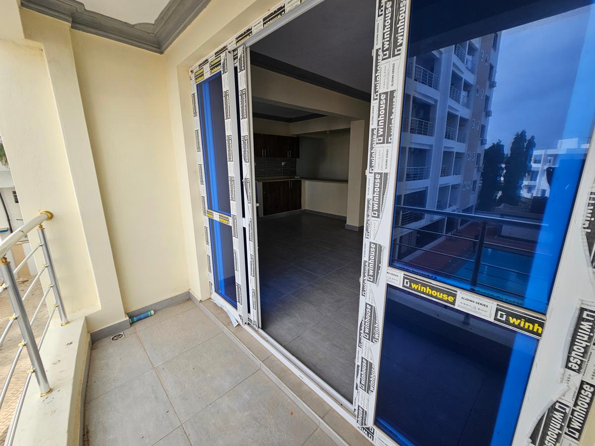 2 Bed Apartment with En Suite in Nyali Area - 17