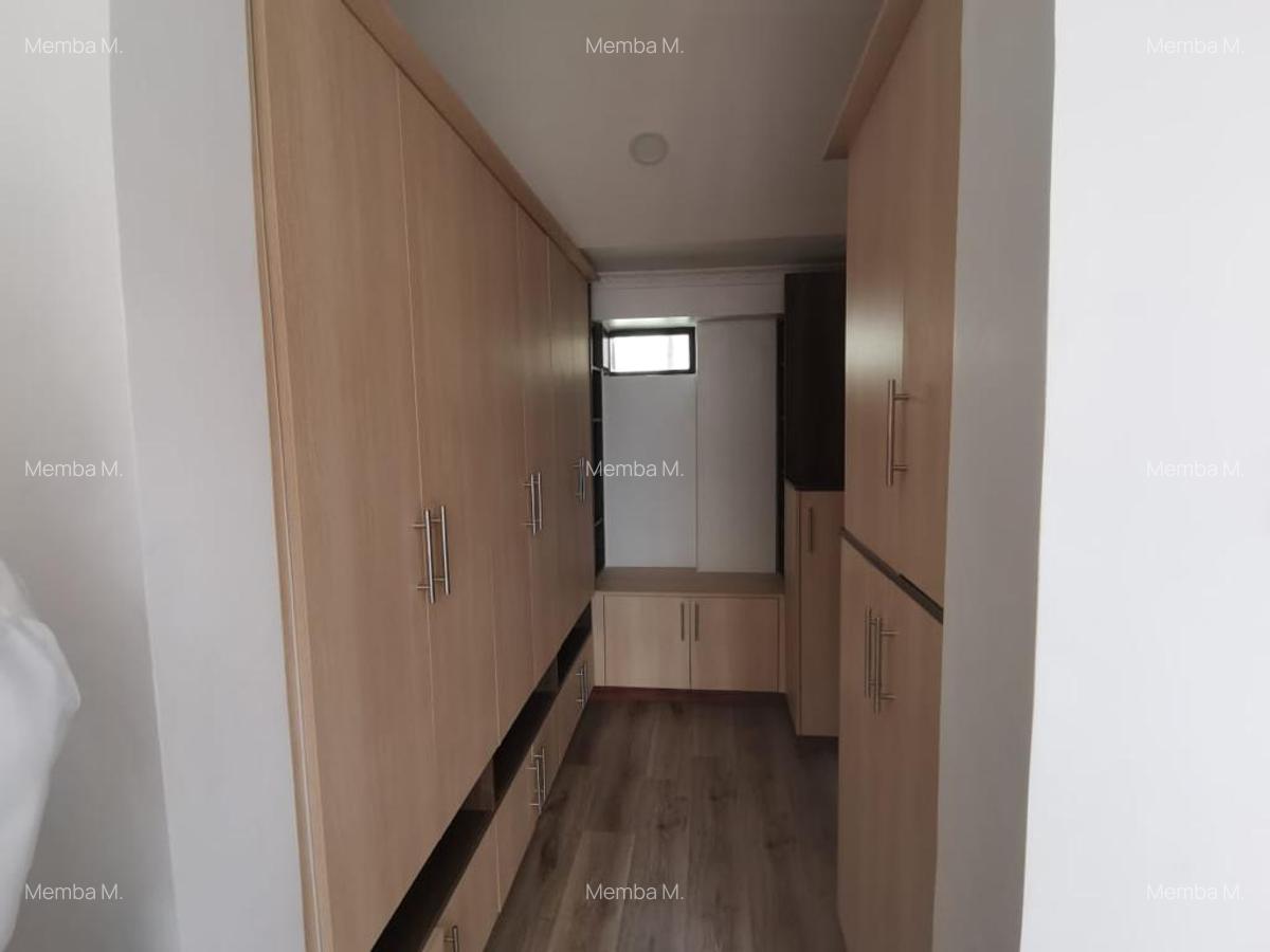 3 Bed Apartment with En Suite in Nyari - 14