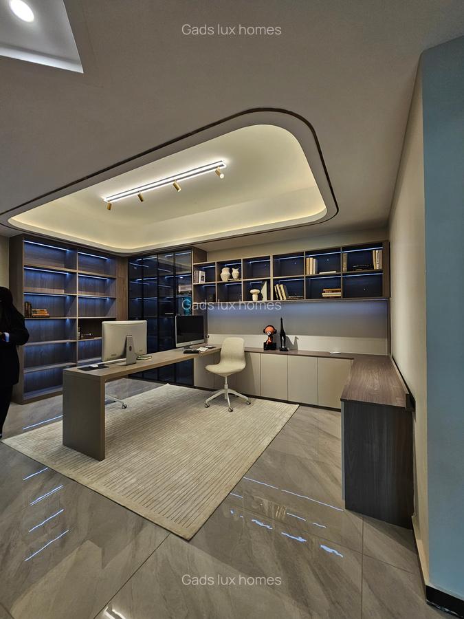 3 Bed Apartment with En Suite at Othaya - 9