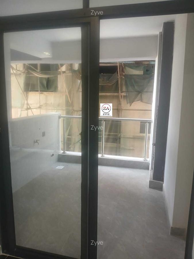 1 Bed Apartment with En Suite at Lavington - 2