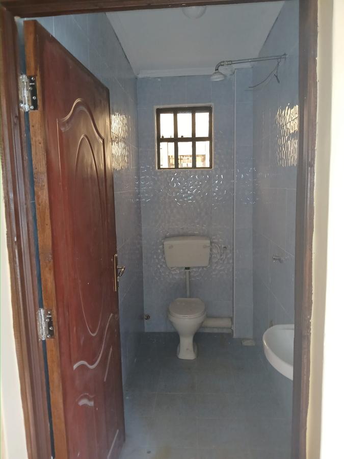 Serviced 2 Bed Apartment with Borehole at Bismark - 12