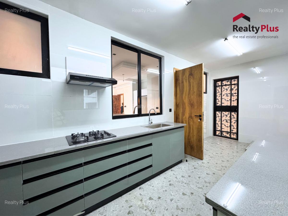 2 Bed Apartment with En Suite at Peponi Road - 9