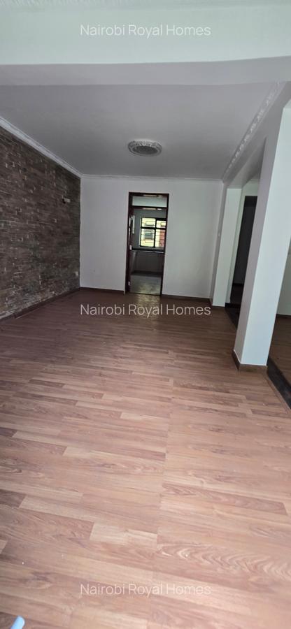 5 Bed Townhouse with En Suite at Off Convent Drive - 4