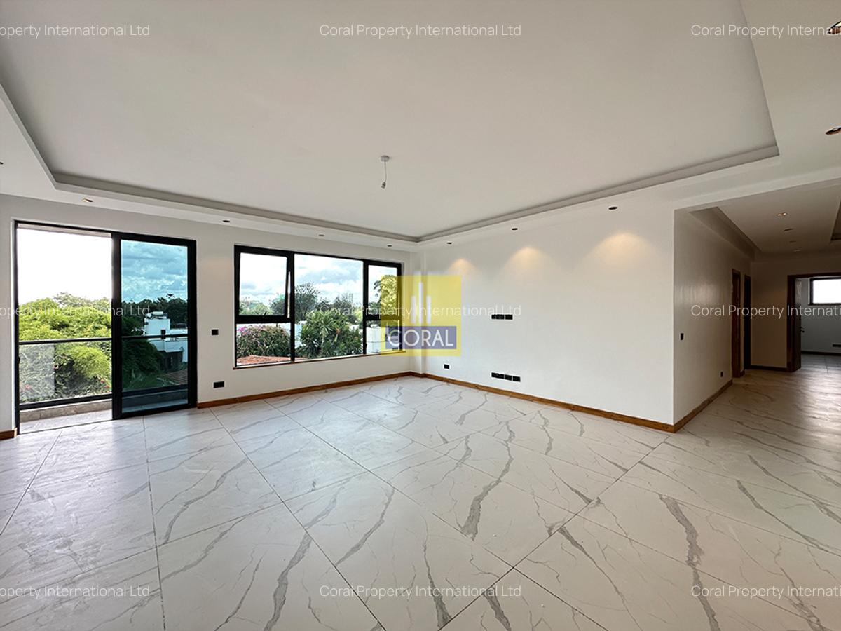 4 Bed Apartment in Westlands Area - 2