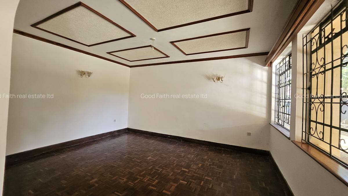 5 Bed House with En Suite in Gigiri - 5